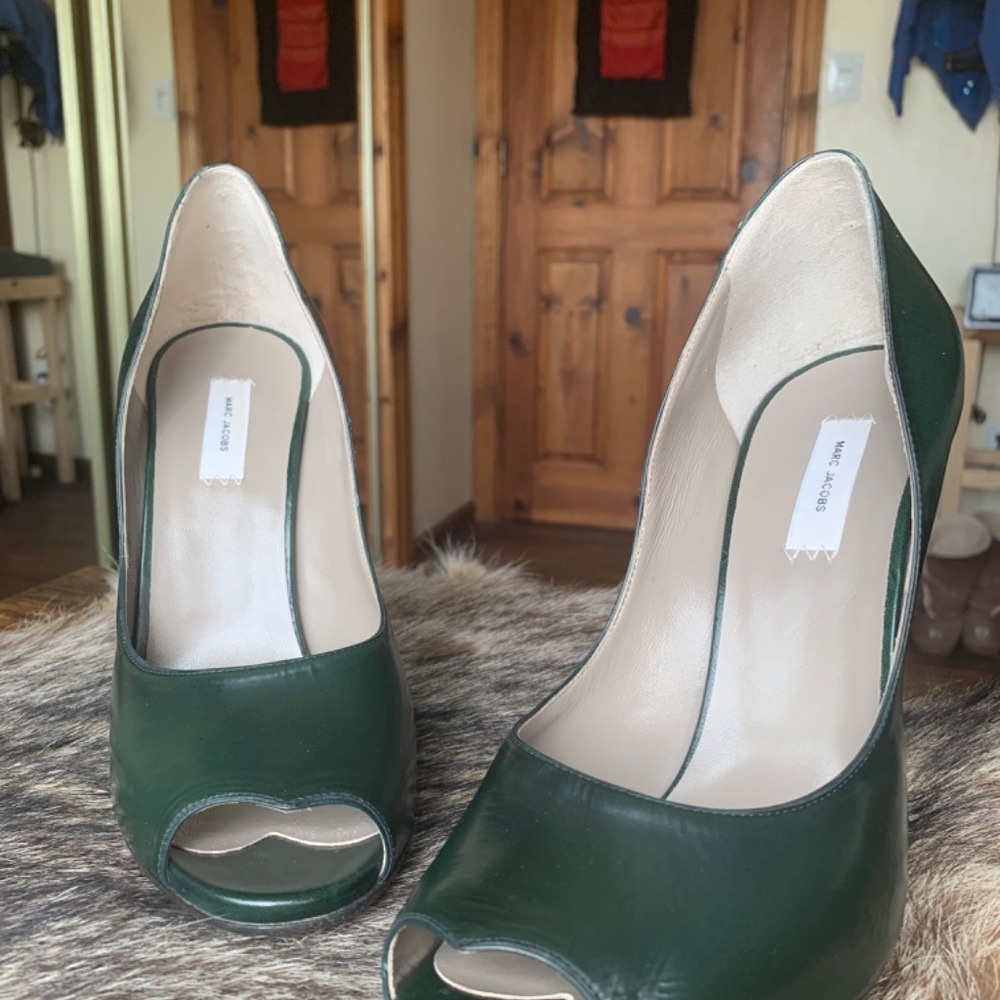 Marc Jacobs Dark Green Peep Toe Heels (SOLD) - Picture 6 of 8